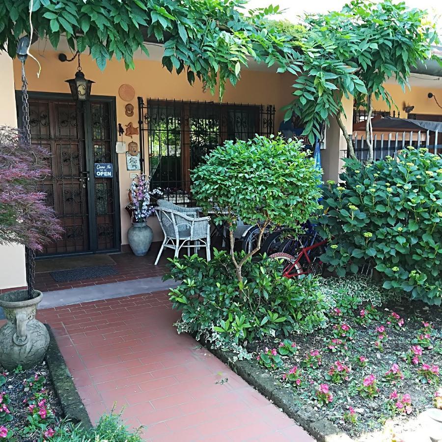 B&B L'Isola Di Casa Brembate Bagian luar foto