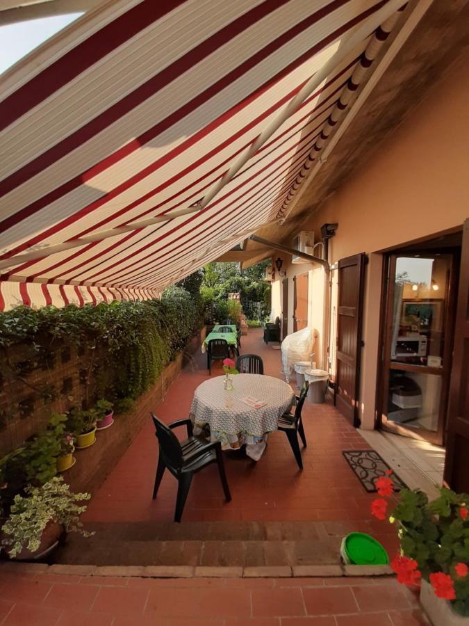 B&B L'Isola Di Casa Brembate Bagian luar foto